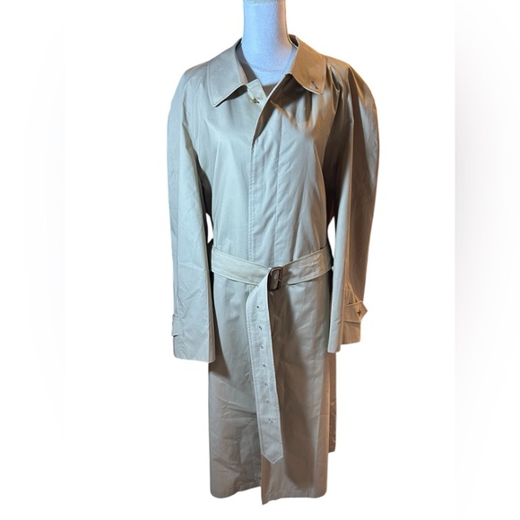 Burberry Vintage Hidden Buttons w/ Nova Check and Wool Lining Trench Coat - Picture 12 of 12